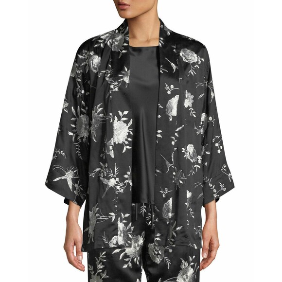 NWT New Designer Natori Wrap Robe Womens S Silky Satin Flowers White Black Short - Picture 2 of 10